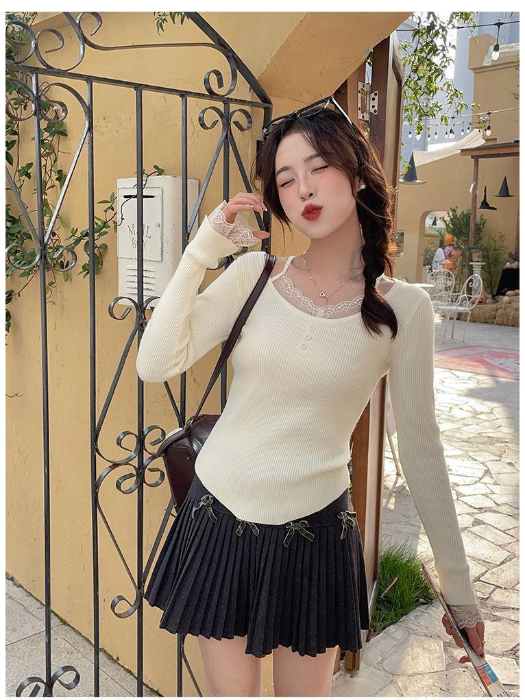Lace-Trim Patchwork Knit Sweater: Women's Slim-Fit Low Collar Top for Autumn & Winter.