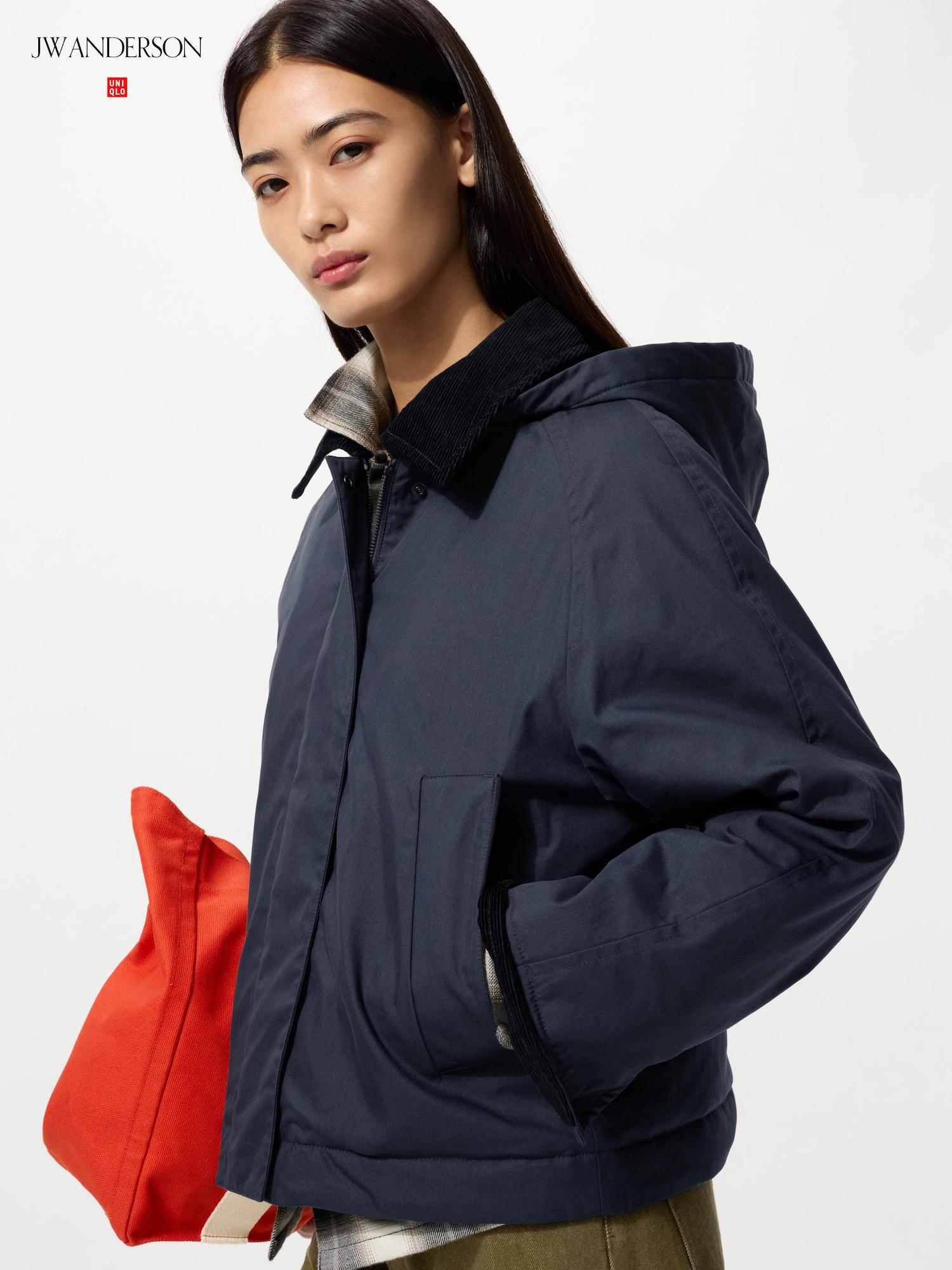 

Короткая куртка Uniqlo Pufftech 69 NAVY/WOMEN XS