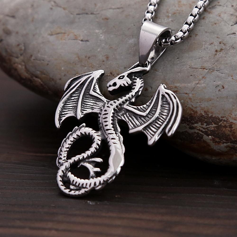 Punk Vintage Flying Dragon Pendant Necklace for Men Women Biker Stainless Steel Pterosaur Choker Necklaces Charm Jewelry Gifts