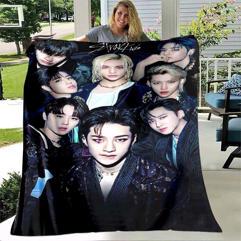 Koreanische Boyband Stray Kids Decke Mode Flanell Flauschig Fleece Überwurf Kinder und Erwachsene Geschenk Sofa Reise Camping