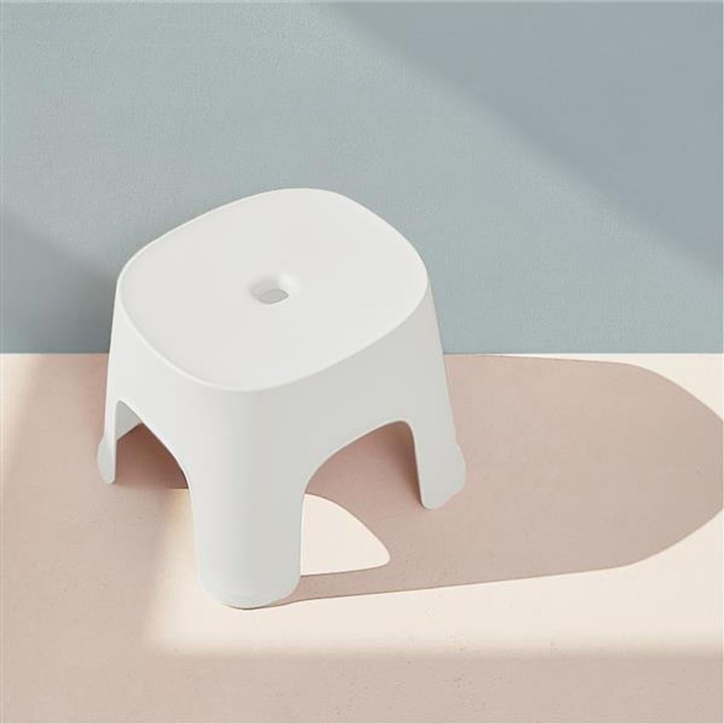 Homeson Simple Bathroom Chair (White)