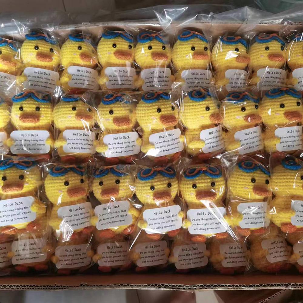 New Positive Duck Cute Wool Yarn Knitting Doll With Card Funny Handmade Crochet Duck Doll Christmas Gift Home Room Decoration