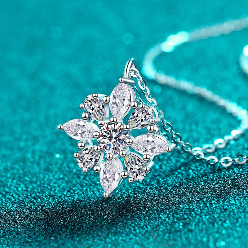 Yin Baichuan S925 Sterling Silver Moissanite Marquise Pear Necklace: Elegant, Luxurious, and Exquisite for Women