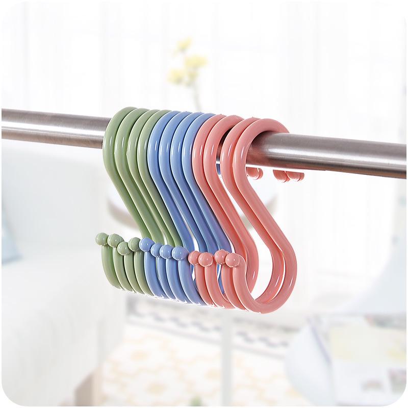 Plastic S-shaped Nail-free Kitchen & Bathroom Hook, Small Wardrobe Clothes & Storage Hanger.
