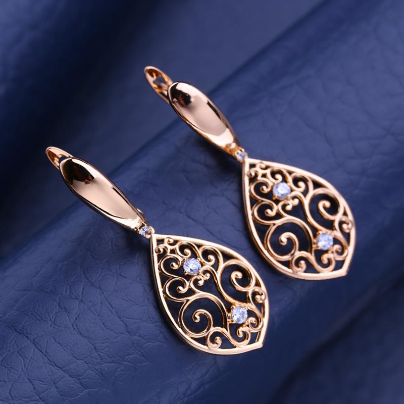 KNIKOO Øredobber med klips for kvinner blå cubic zirconia mote hule dråpeøreringer Smykker til bryllupsgaver