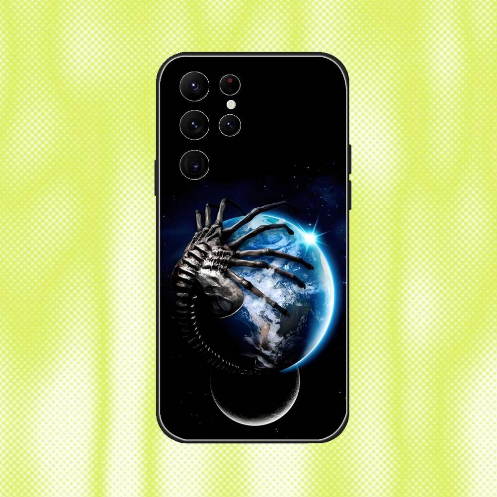 Alien Earth 2025 Phone Case For Samsung S 25,24,23,22,30,21,10,9,Ultra,Plus,Lite,FE,4,5G Black Soft Case