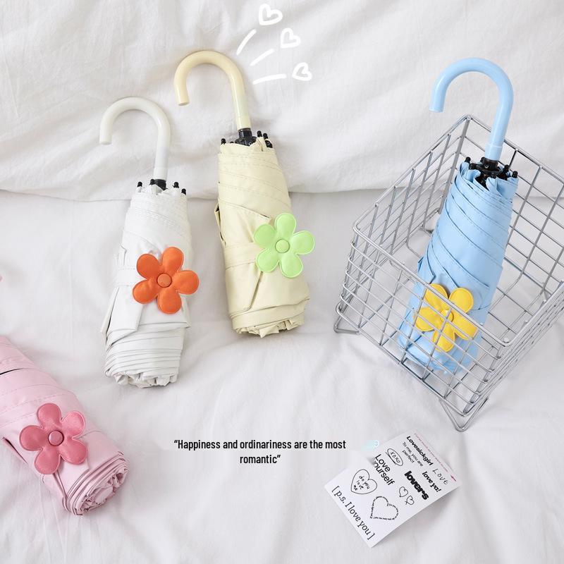 

Xiaohongshu Women s Compact Petal Mini Umbrella, Portable Five-Fold Design, Sunscreen and Anti-UV Protection Sunshade & Rain Use