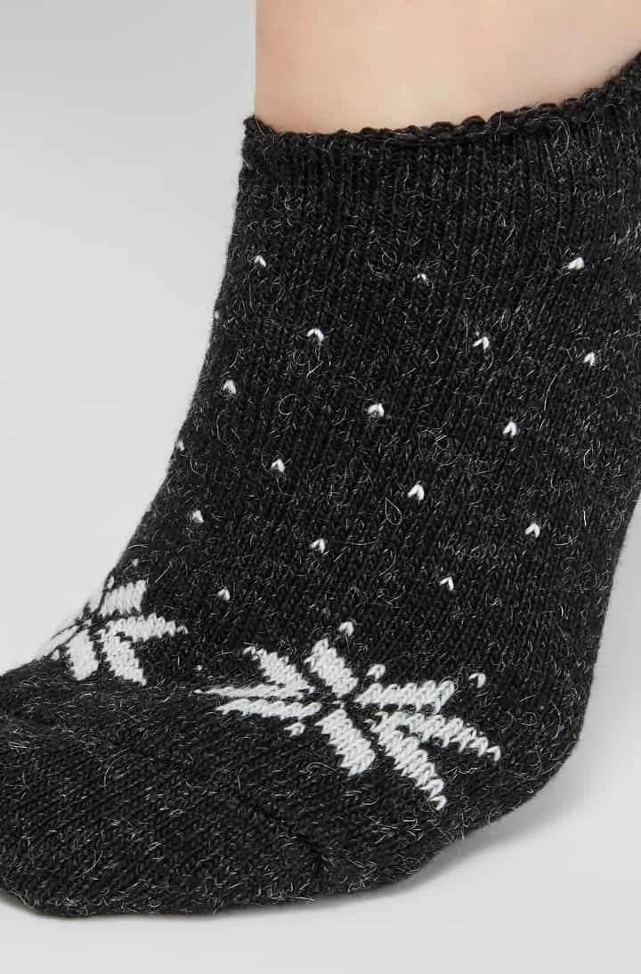 

Носочки Legs (88827) 36-40 прозорий колір чорний