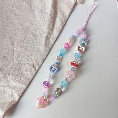 Accesorii pentru telefoane – Curele și brelocuri pentru telefoane