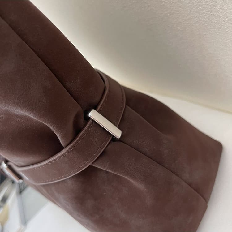 Ladies Vintage Large Capacity Belt Buckle Tote Bag