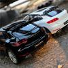 WELLY 1/24 Porsche Macan Turbo SUV Alloy Car Model Diecast Metal Toy Vehicles Car Model High Simulation Collection Children Gift