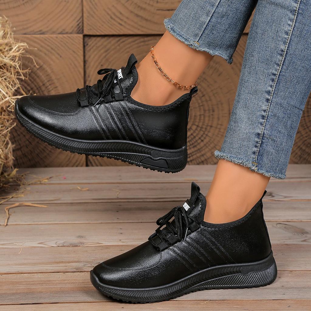 Fashionable New Style Comfortable and Anti Casual Shoes  Round Toe Flat Sports Shoes In Spring and Autumn Women's