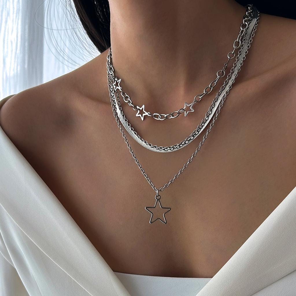 Simple Star Pendant Snake Bone Chain Necklace, Stacked Geometric Metal Chain Necklace