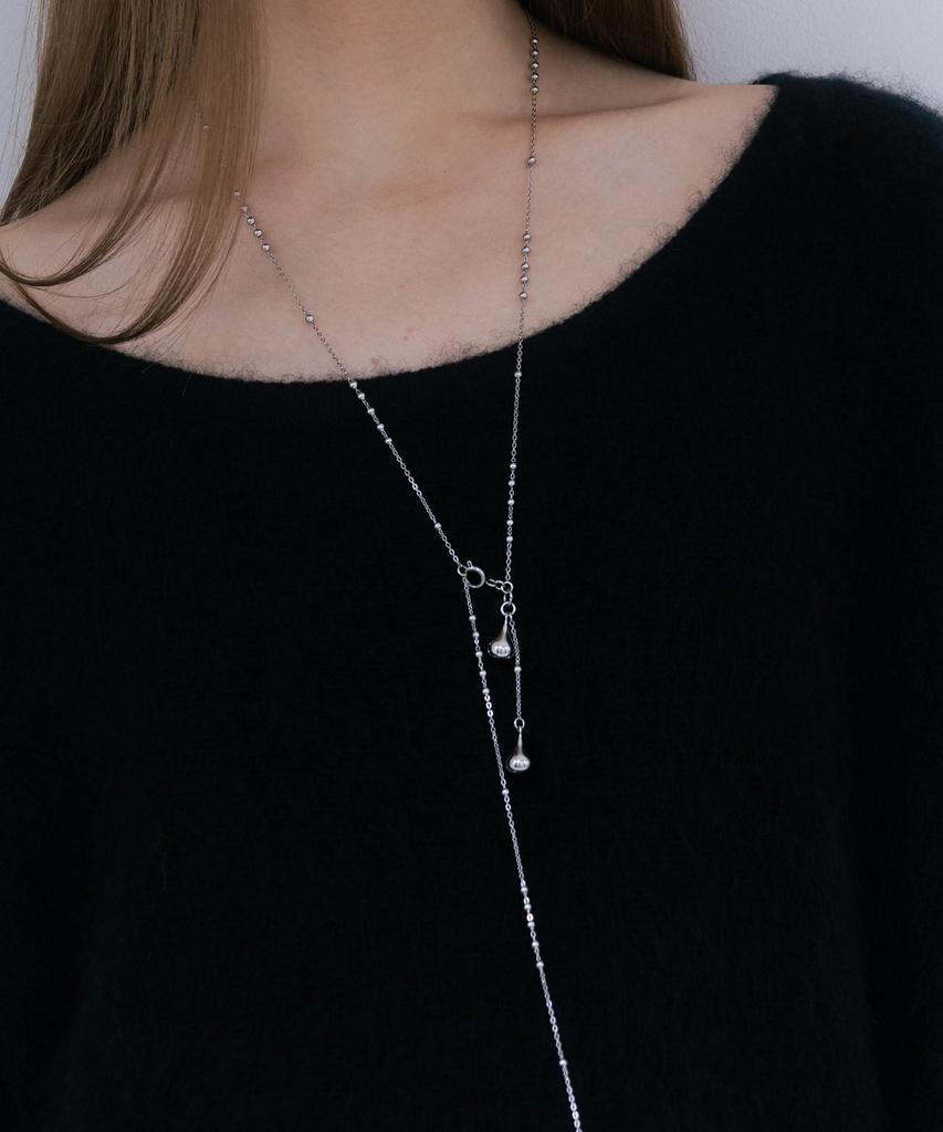 Pearly More Slim Drape Drop Necklace_Pm25N008Wt