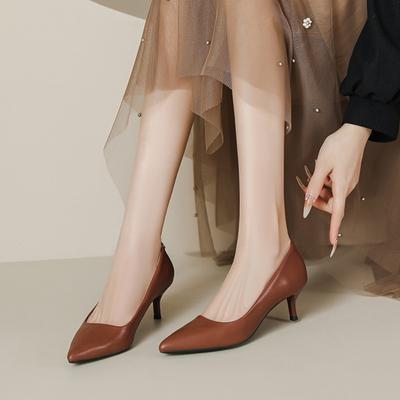 2025 Neue Damenschuhe mit dünnem Absatz, Spitze aus weichem Leder, Flugbegleiter Etikettenschuhe, Bequem für müde Füße bei der Arbeit/Pendeln, XCY-558-8