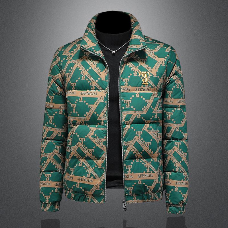 

Men s Fashionable Trendy Stand Collar Down Cardigan Jacket 2025 Model QT6012 3XL зелений