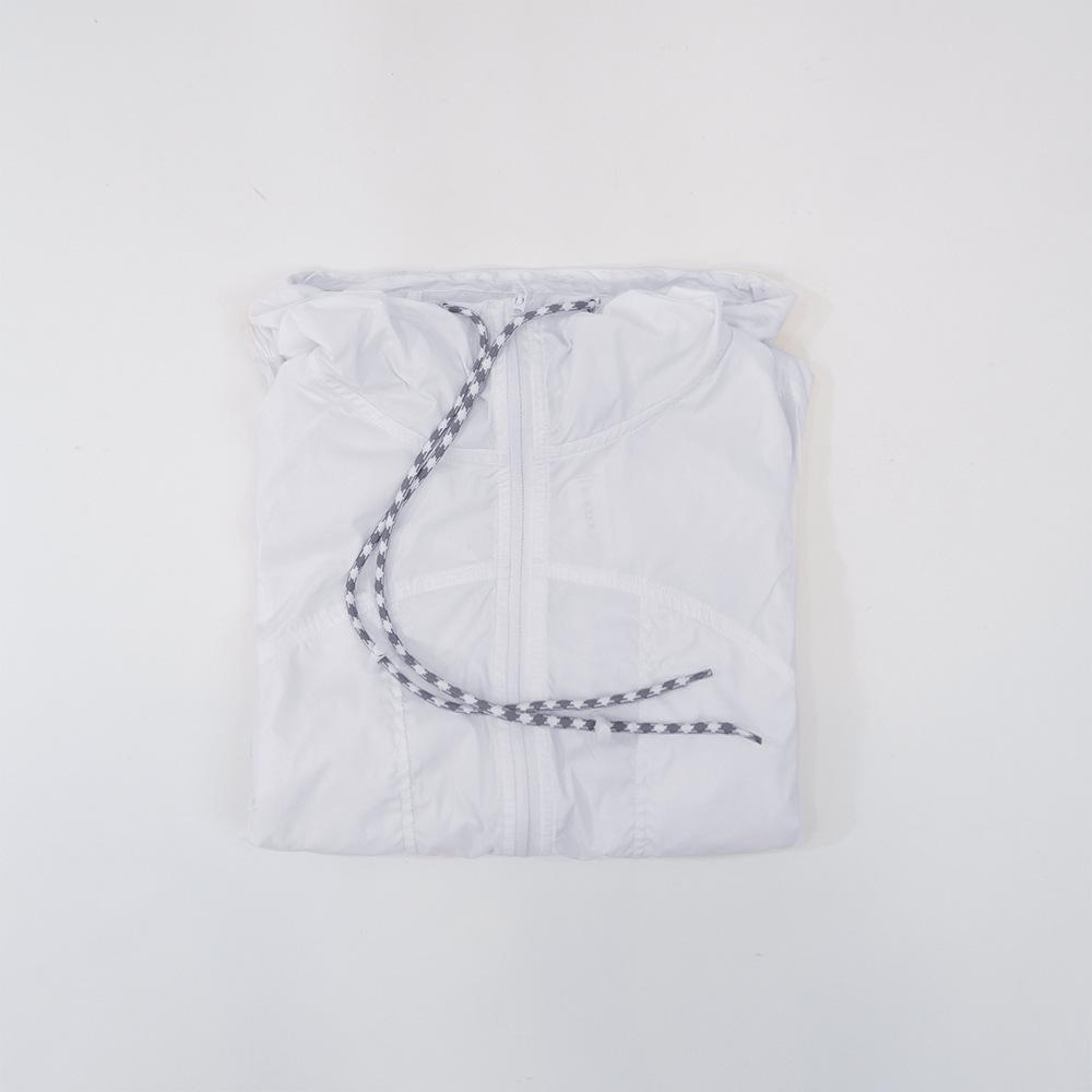 

Женская приталенная куртка с капюшоном из ледяного шелка с защитой от УФ-лучей Size 2 (45-50 kg)