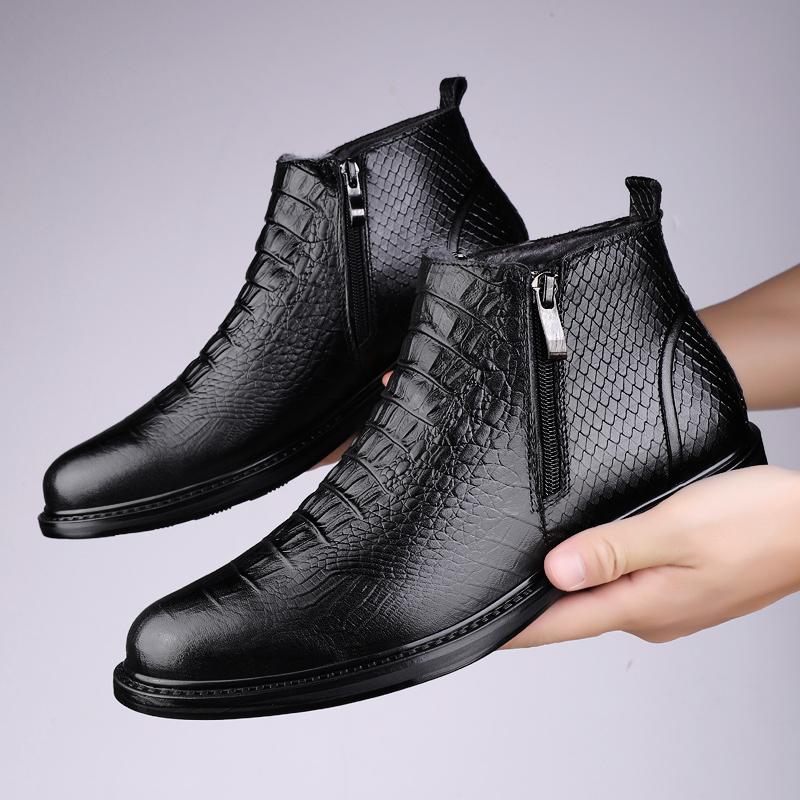 Men Winter Plush Snow Boots Genuine Leather Mens Side Zipper Ankle Boots Fashion Men High Top Casual Shoes All-match Male Botas