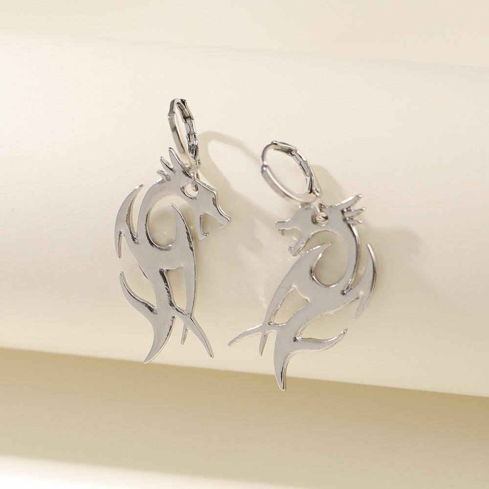 Stylish Copper Plated Dragon Earrings For Women Perfect For Occasions