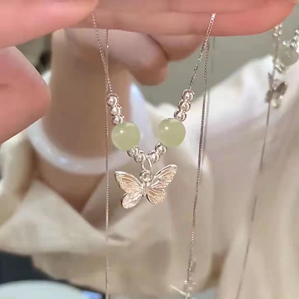 Magic Butterfly Dance Necklace Female Ins Sweet Chinese Style Pendant 2025 New Exquisite and Cute Clavicle Chain