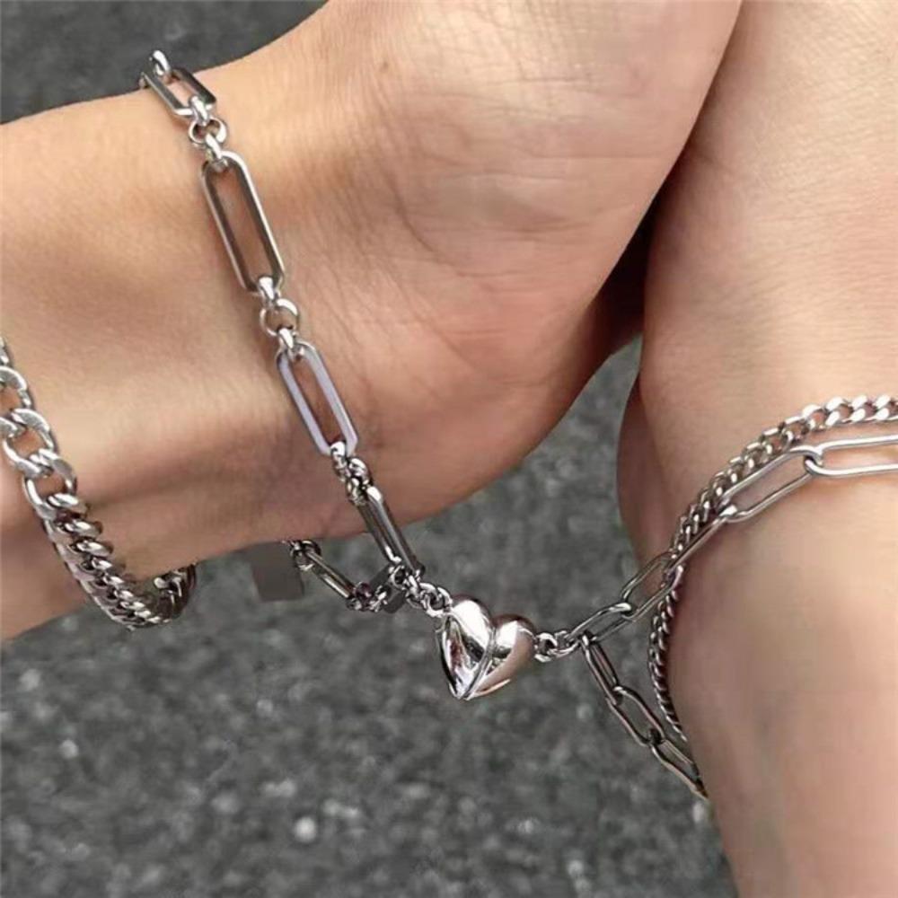 2Pcs/set Magnet Couple Bracelets Heart Attraction Stainless Steel Bracelet Charm Simple Cuban Chains Key Lock Jewelry Gifts