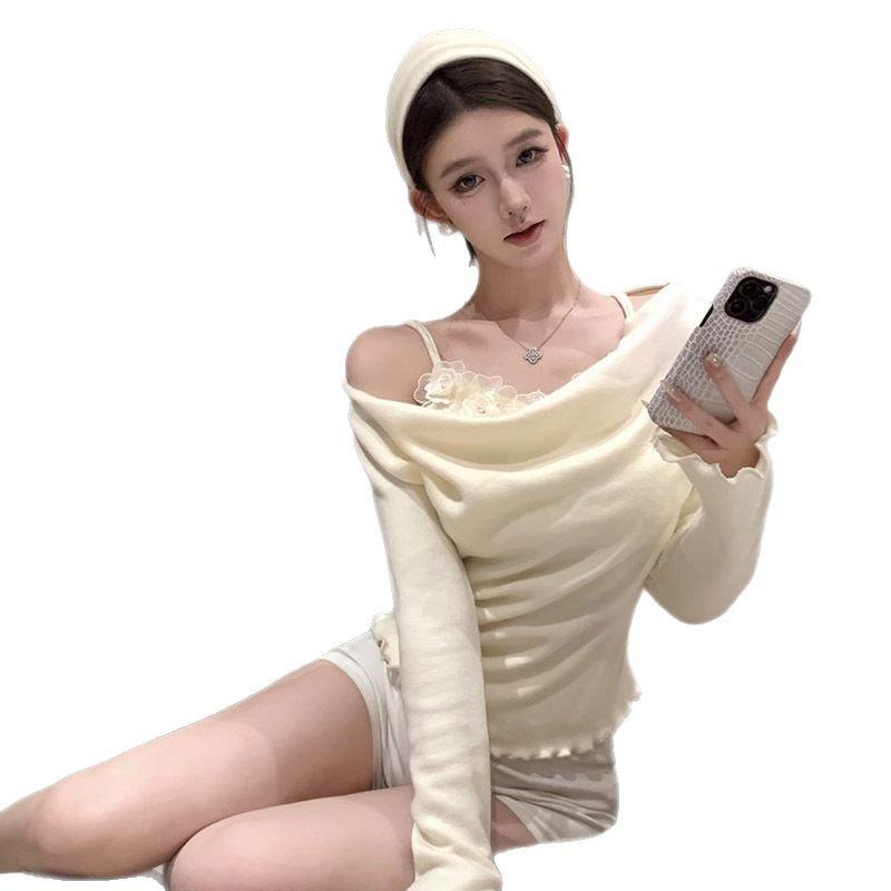 2025 Women's Patchwork Cowl Neck Off-Shoulder Long Sleeve T-Shirt with 3D Floral Design