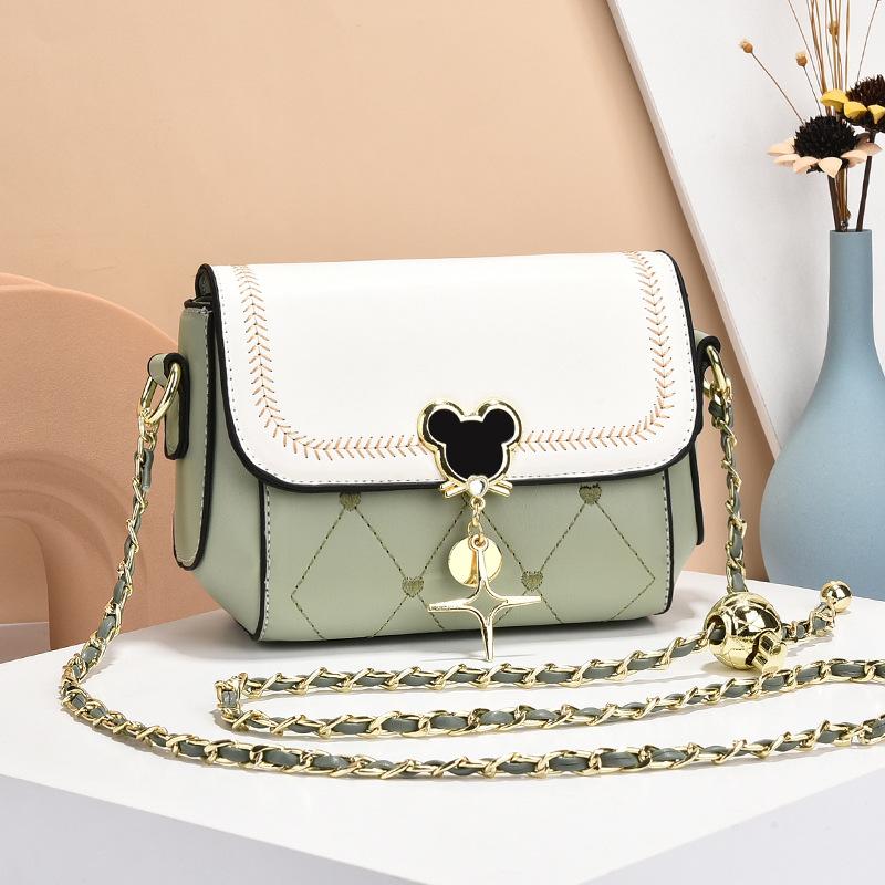 One shoulder underarm chain bag women's crossbody small square bag fashion spring and summer women's bag 2025 new