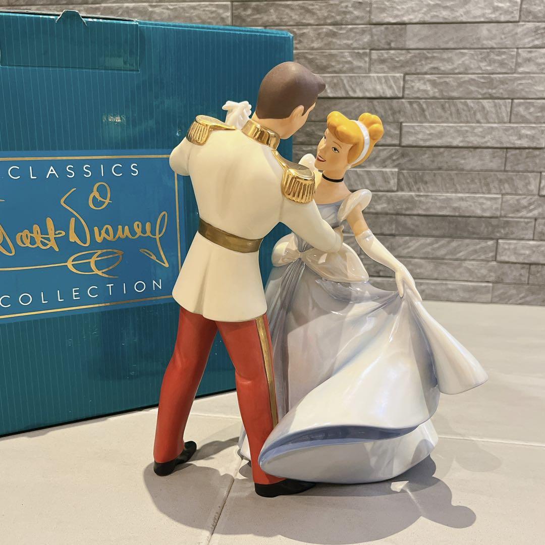 

[Б/У] Редкая, снятая с производства фигурка WDCC Золушка Прекрасный Принц