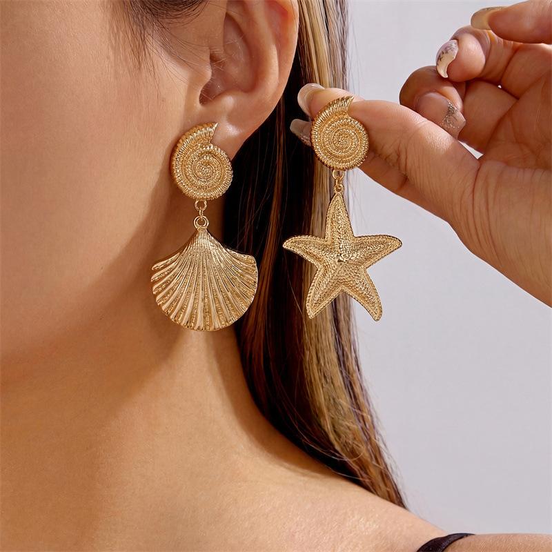 Bohemia Fashion Gold Color Spiral Conch Starfish Freshwater Pearl Dangle Earrings for Women Summer Beach Vacation Jewelry Gifts