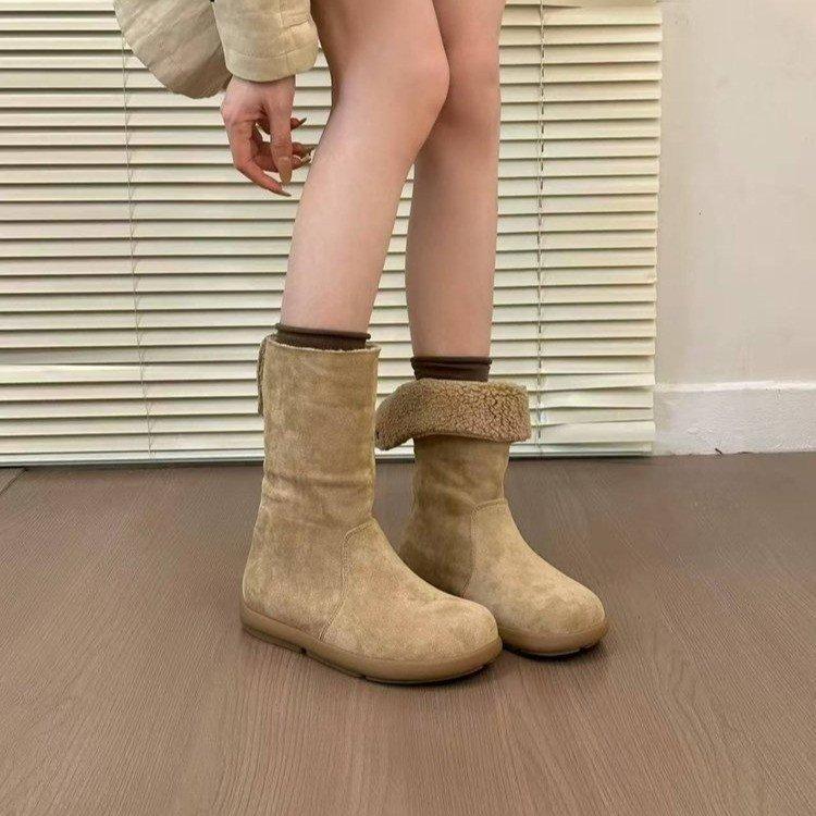 Wear it in the first snow! Retro suede two wear snow boots for women in autumn 2025 new velvet thickened flat-bottomed medium boots