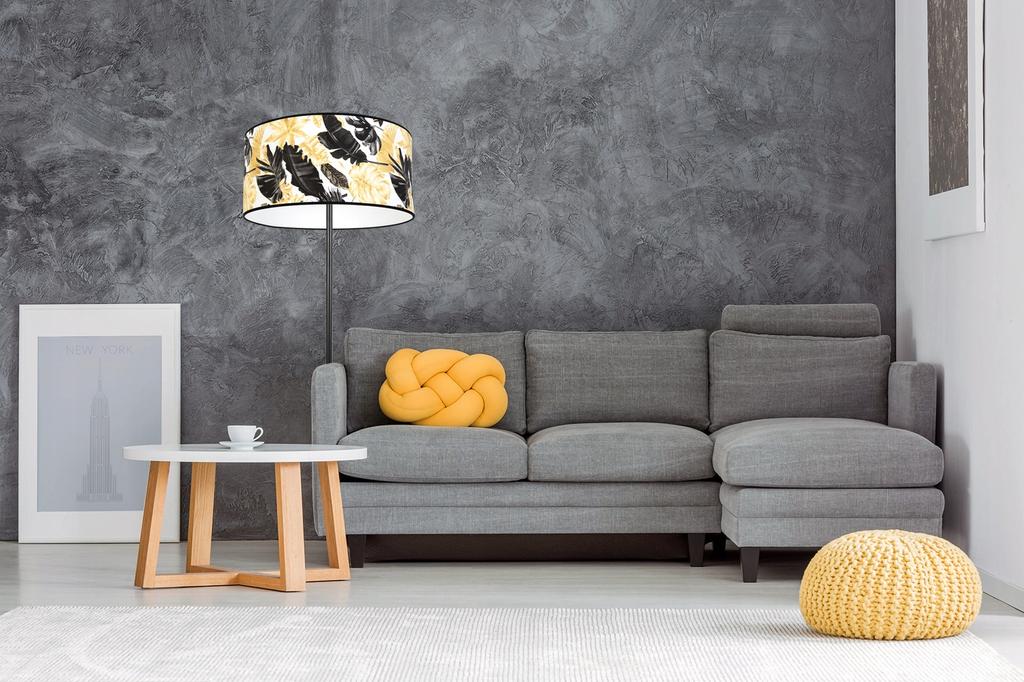 Elegante Stehleuchte, Goldener Blumen-Lampenschirm, LED