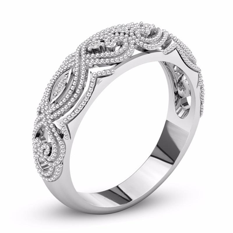 Elegant 2-in-1 Womens White Retro Engagement Wedding Band Heart Rings Set For Brides