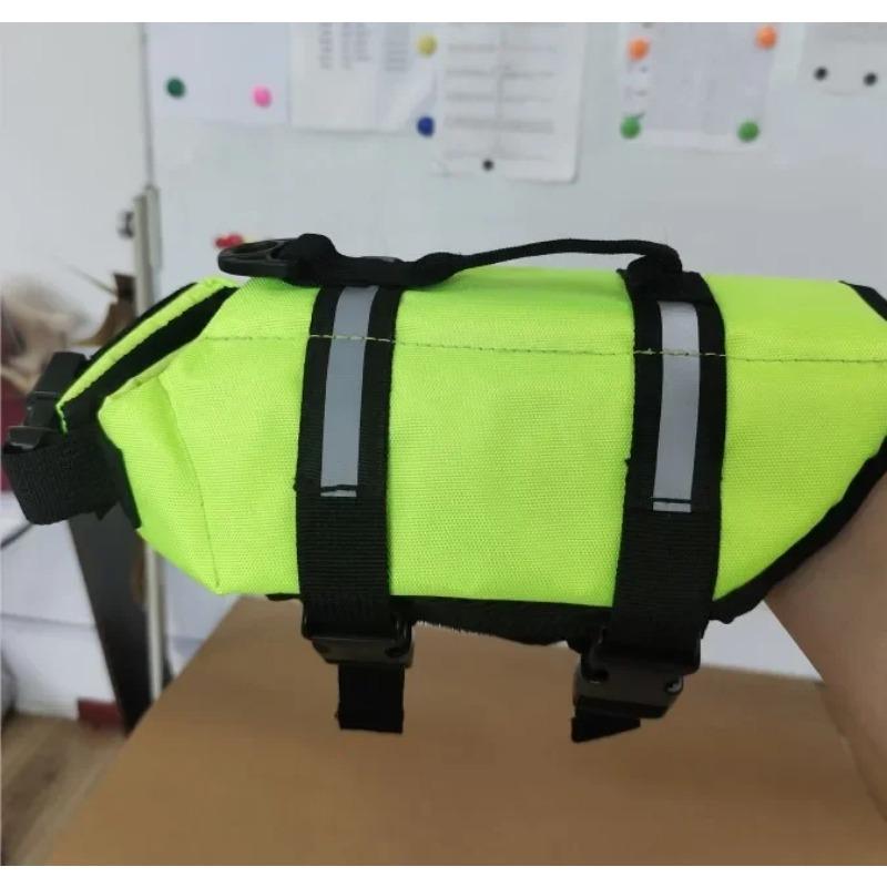 

Спасательный жилет для собак, светоотражающий, регулируемый, летний, для больших собак, купальный костюм, защитный жилет для серфинга, парусной лодки, повышенной плавучести, спасательные жилеты для домашних животных M