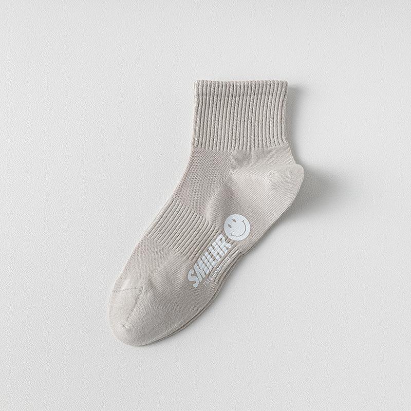 Women's Summer Thin Mesh Breathable Low Top Shallow Mouth Boneless Short Tube Cotton Socks