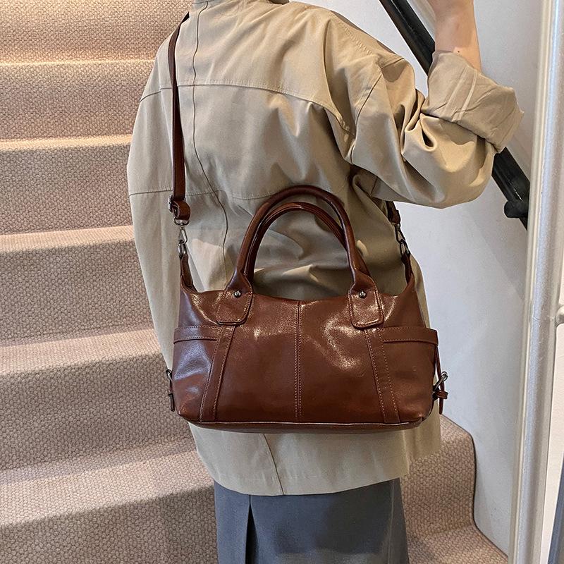2025 New Simple Fashion Retro Trend Bag Women's Large Capacity Tote Bag Shoulder Messenger Bag