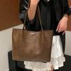 Casual commuter tote bag women's 2025 autumn new personality trendy daily simple temperament shoulder armpit bag
