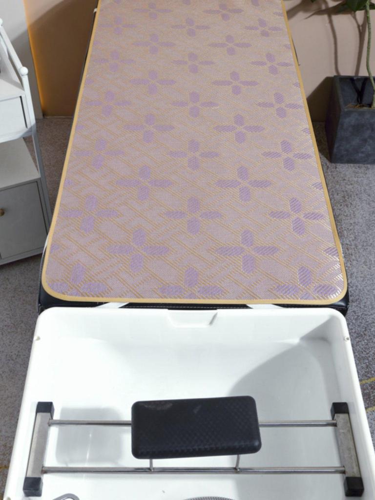Cooling Rattan Mat for Beauty Salon & Massage Therapy Beds