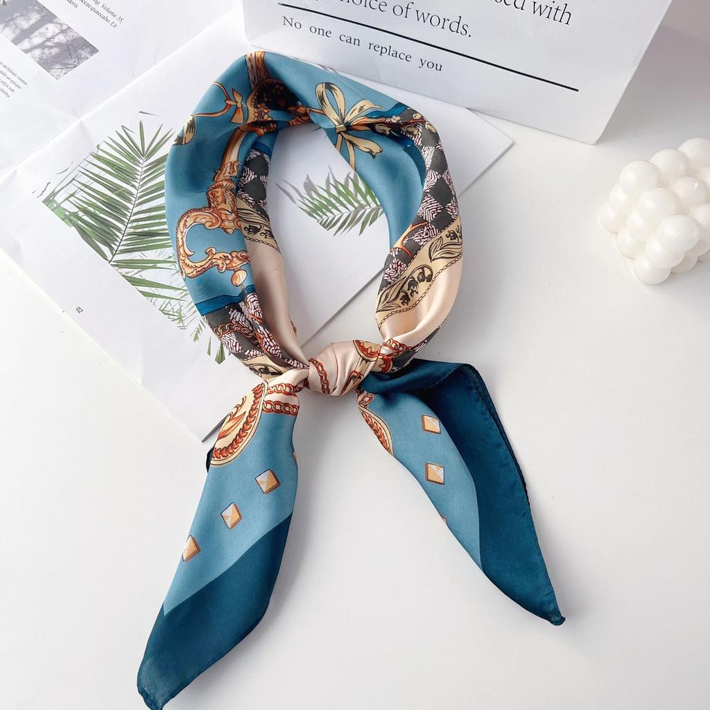70cm Classic Velvet Scarf Macadamia Flower Versatile Wrap Headband Neck Protector All-Match Square Shawl Women's Shoulder Scarf
