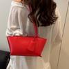 Einfache Stilvolle Einfarbige Tragetasche Luxuriöse Lässige PU-Leder Schultertasche Freizeit High-End Damen Achseltasche