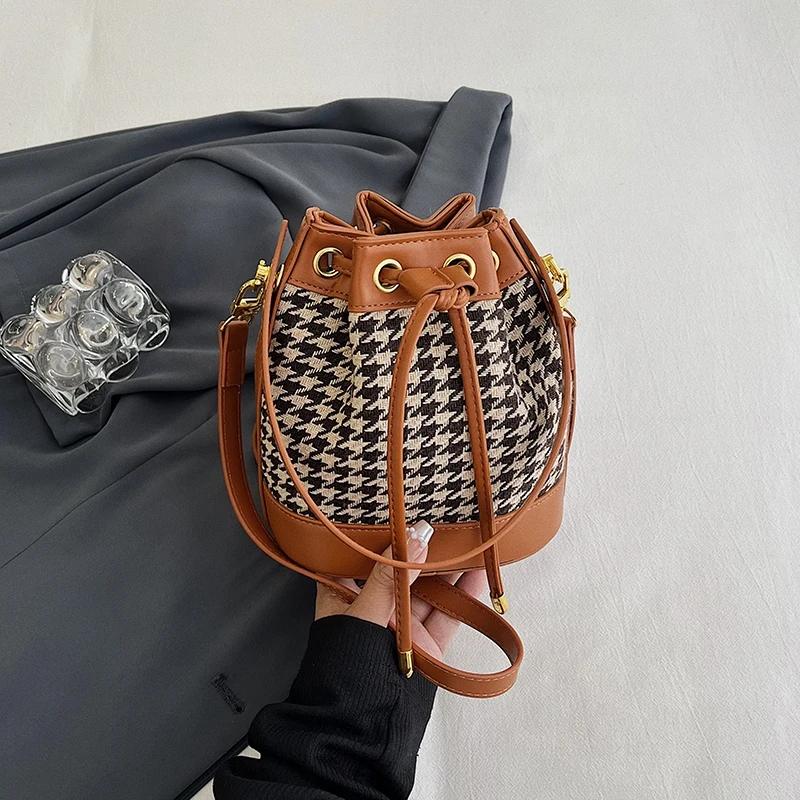 Retro Houndstooth Handbag Women's Bag Day Clutch Fashion Versatile Shoulder Crossbody Bag 2024 Designer Bucket Bag Lady Purse