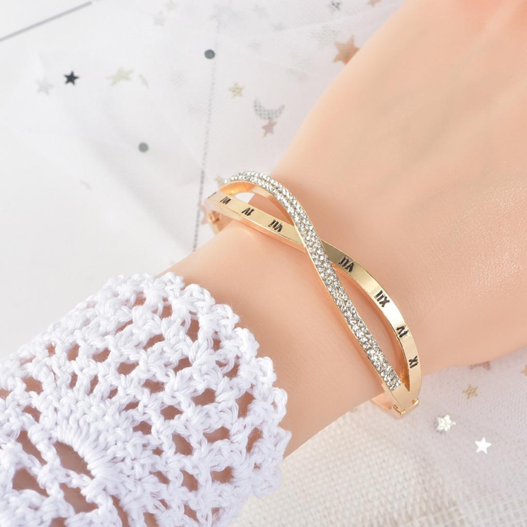 Römische Ziffern Kreuz-eingelegtes Zirkon Armband Damen Einfacher Koreanischer Schmuck