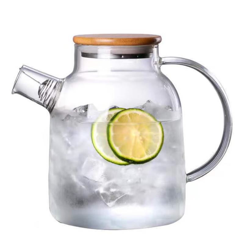 Heat-Resistant Glass Cold Water Pitcher with Lid