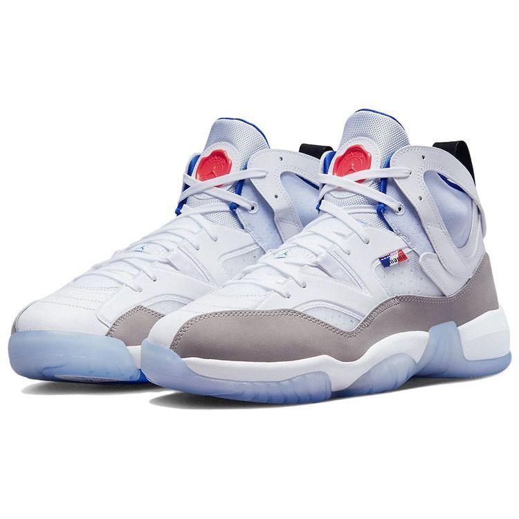 Paris Saint-Germain x Air Jordan Jumpman Two Trey Paname Herren-Sneaker Weiß Bimsstein Leuchtendes Karmesinrot DX6551-104