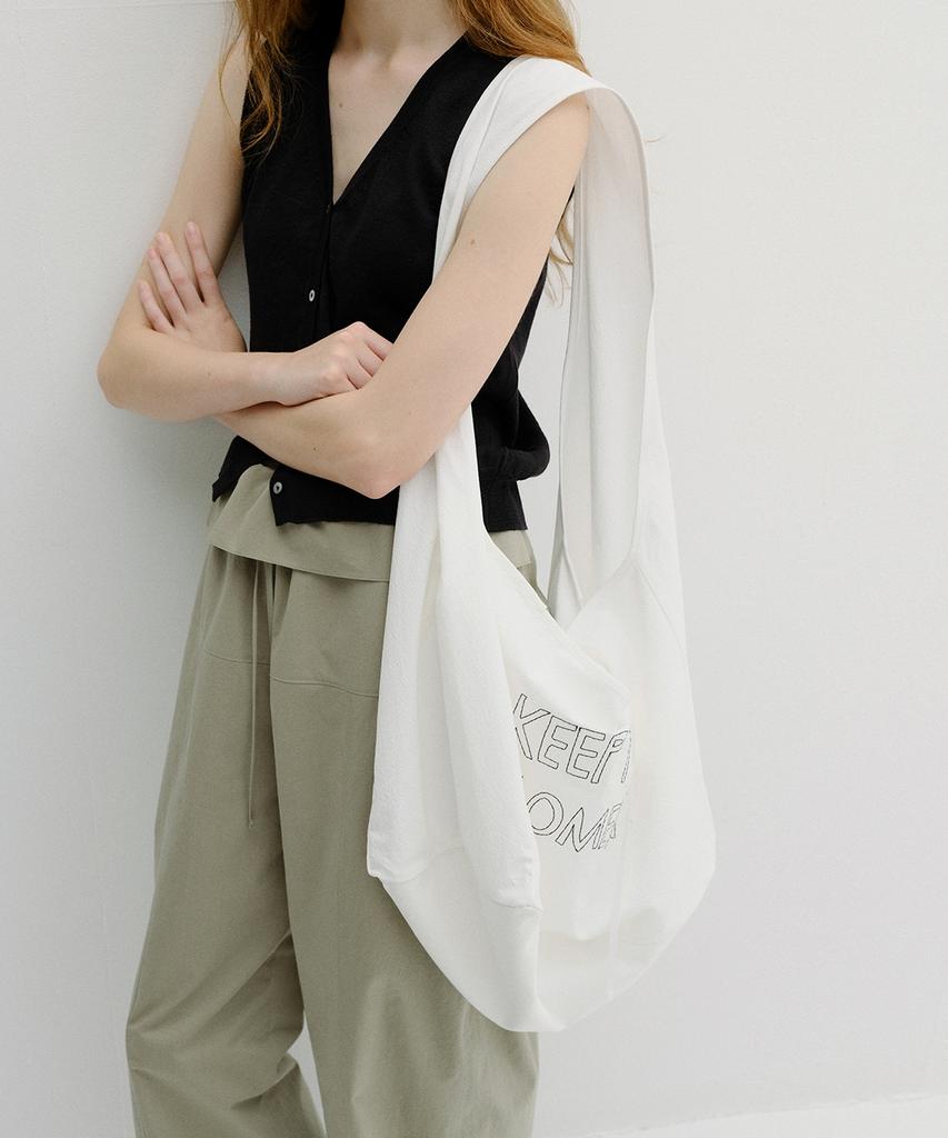 Blank03 Embroidery Big Shoulder Bag (White)