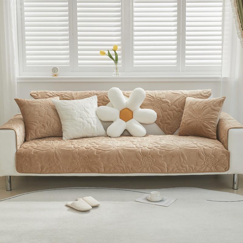 Winter New Embroidered Plush Crystal Velvet Sofa Cushion Dust-proof Modern Simple Anti-slip Sofa Cushion Towel