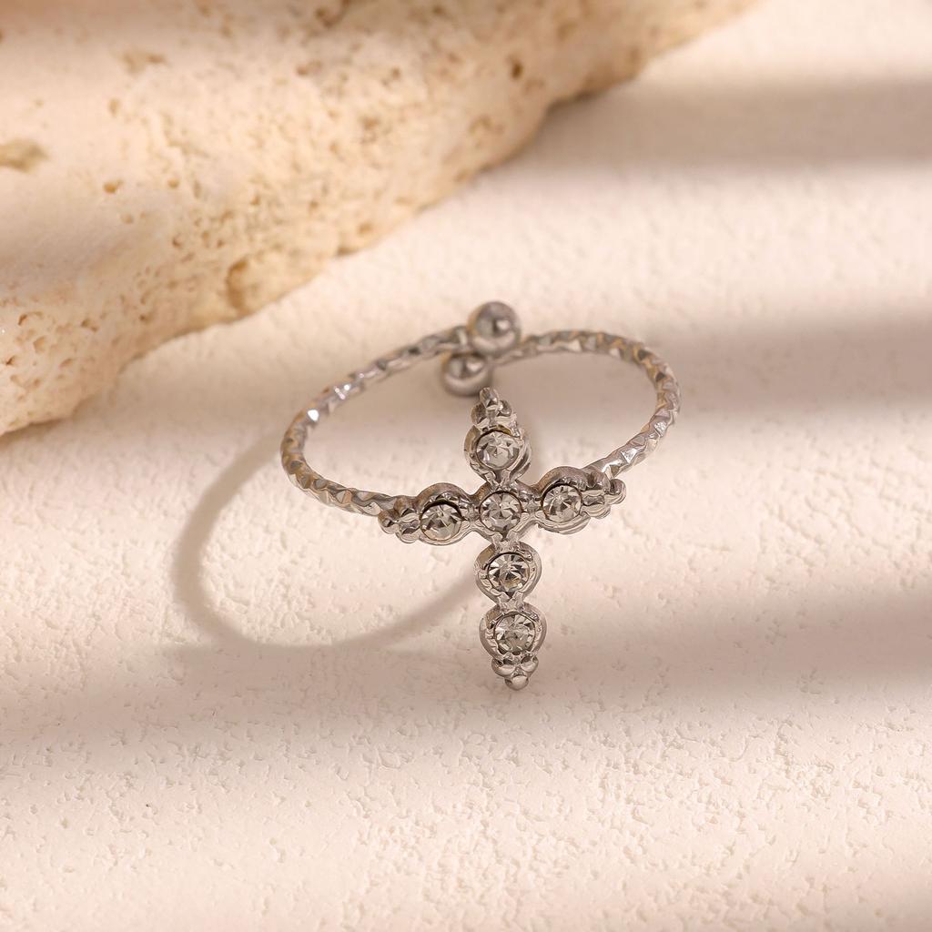Stainless Steel Cross Opening Adjustable Ring for Women Men Classic Exquisite Rhinestone Finger Ring Banquet Jewelry Accessories
