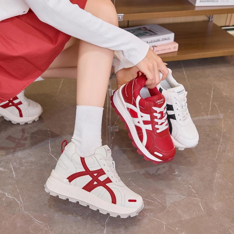 Invisible inner height increase 8CM, short and thick soled Forrest Gump shoes, women's autumn new color blocked casual sports shoes