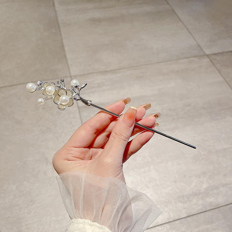 Elegante Hanfu-Blumenhaarnadel: High-End Quasten-Stufen-Schütteln für Hochsteckfrisur