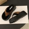 Fashion Flats Platform Women Slippers Clip Toe Fashion Shoes Luxury Dress Woman's Sandals 2025 New Summer Flip Flops Chanclas De Mujer