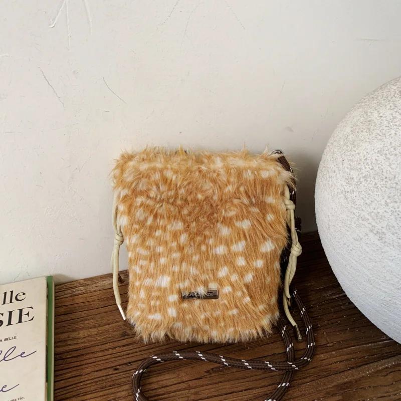 

Autumn Winter Furry Bag for Women New Crossbody Bag High Capacity Vintage Shoulder Handbag Versatile Fashion Purse
